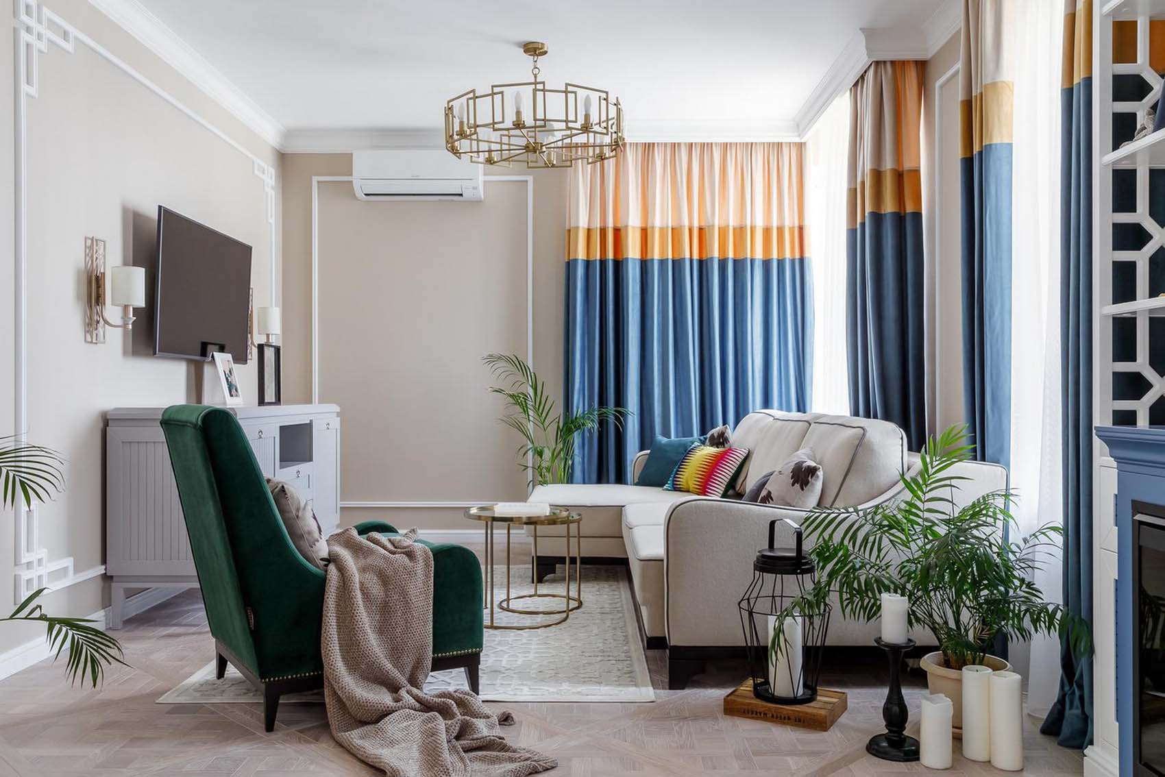 Idős édesanyja lakását rendezte be a férfi: keleti motívumok, életteli enteriőr 66m2-en