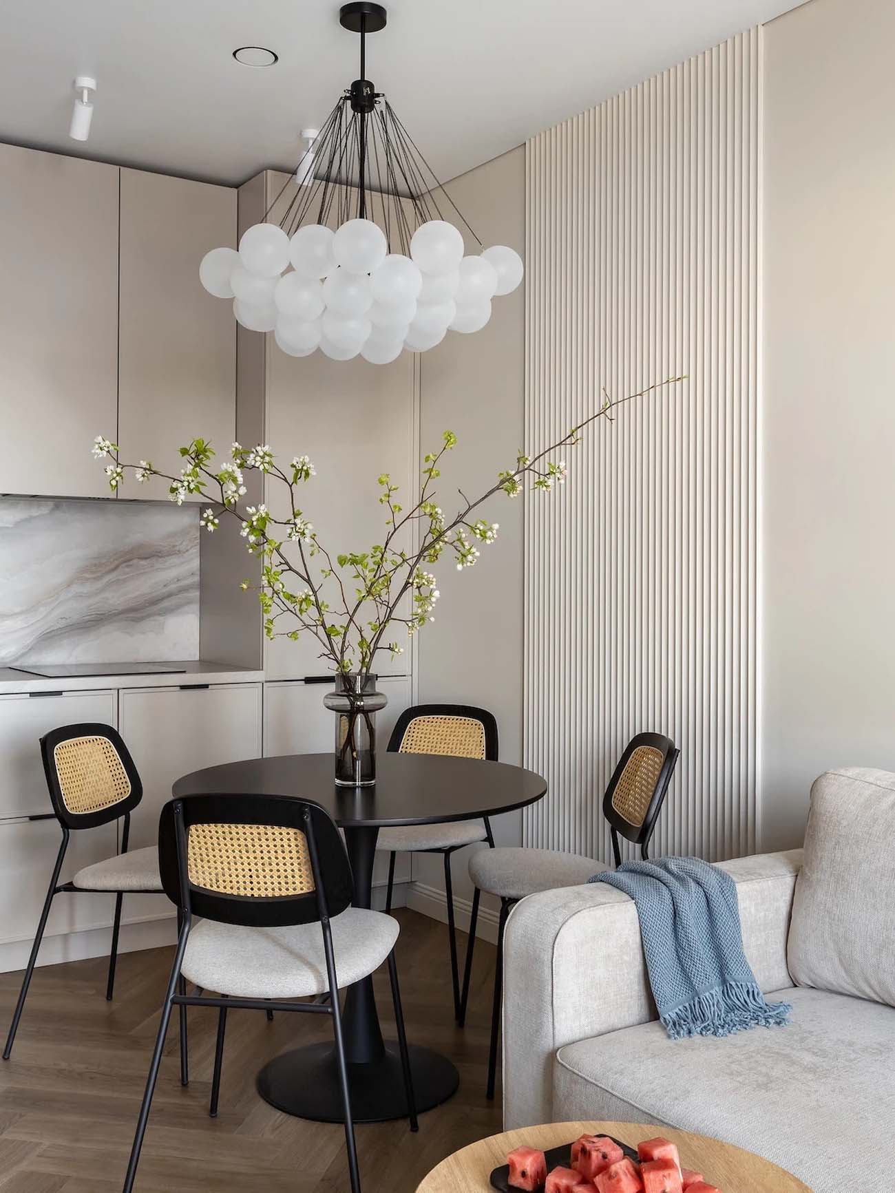 Kevés pénzből kellett egyedi karaktert adni a háromfős család otthonának, 57 m2 Kevés pénzből kellett egyedi karaktert adni a háromfős család otthonának, 57 m2