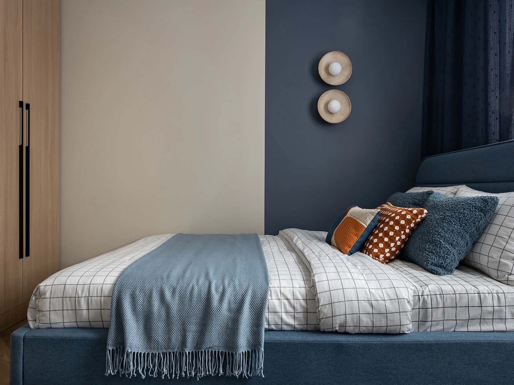 Kevés pénzből kellett egyedi karaktert adni a háromfős család otthonának, 57 m2 Kevés pénzből kellett egyedi karaktert adni a háromfős család otthonának, 57 m2