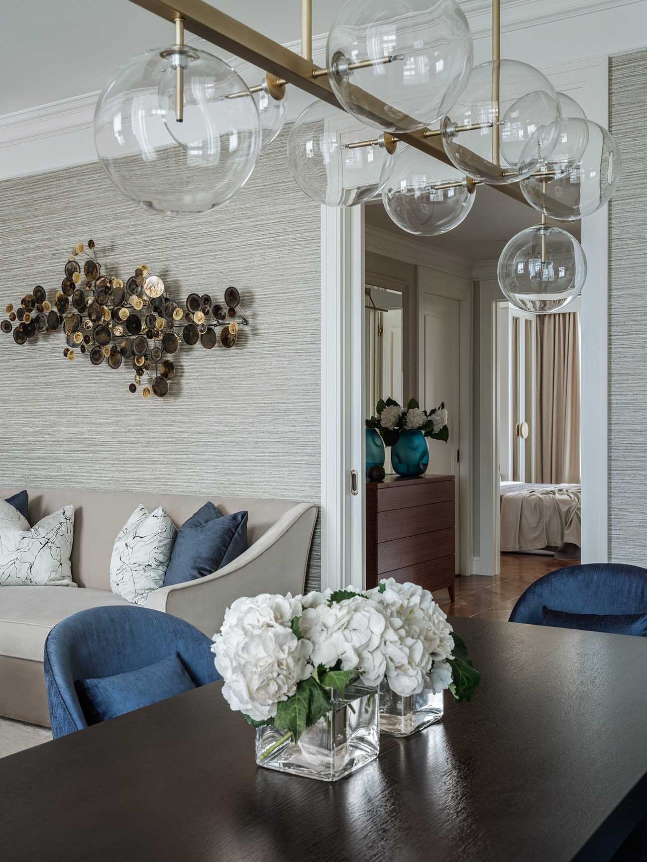 Modern klasszikus stílust választott a gyermekes család a 84 m2-es otthonában