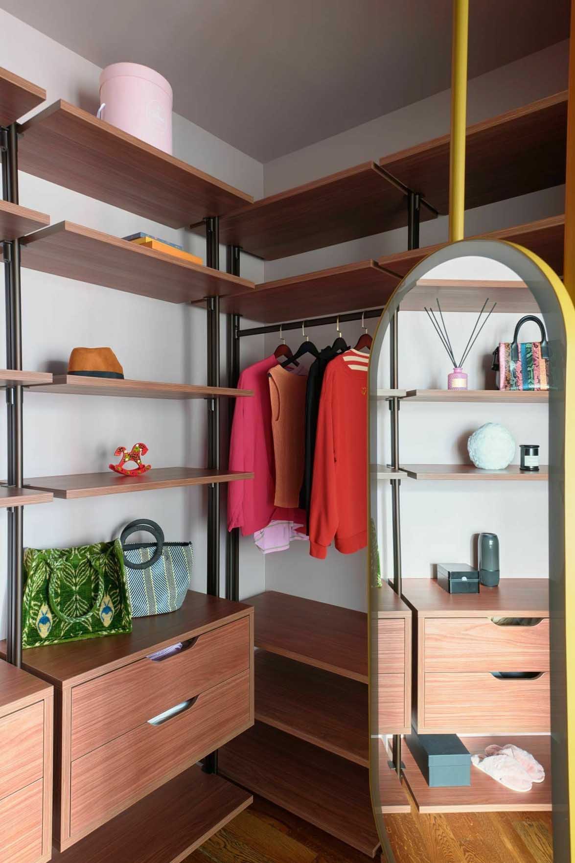 Nincsenek fehér falak - fiatal nő 46 m2-es otthona életteli enteriőrrel Nincsenek fehér falak - fiatal nő 46 m2-es otthona életteli enteriőrrel