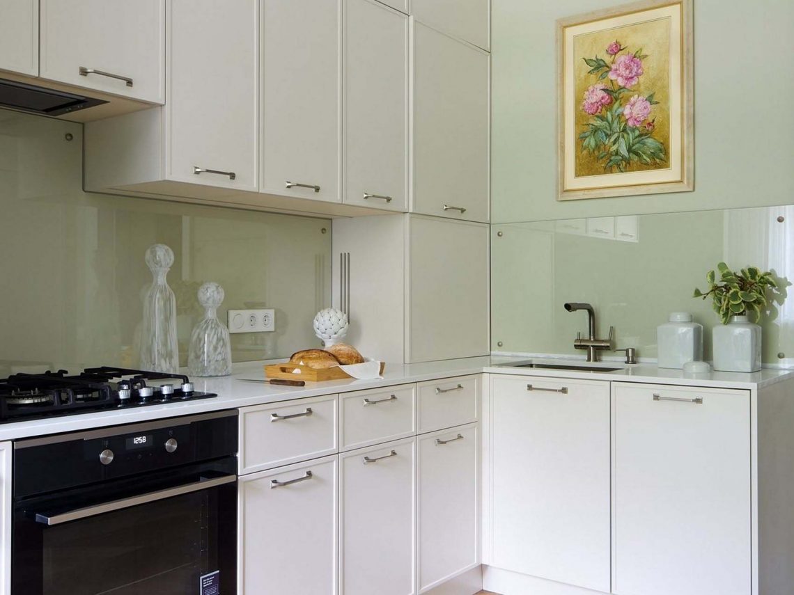 Stílusos lakásfelújítás idős házaspár kétszobás otthonában