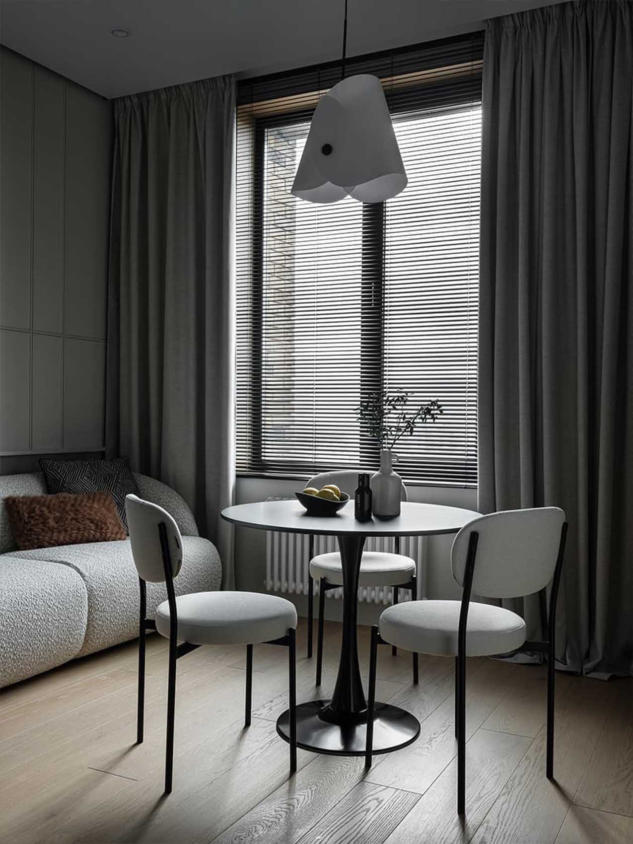 Szürke szín adja a lakás egyedi karakterét: nagyvárosi elegancia kis alapterületen Szürke szín adja a lakás egyedi karakterét: nagyvárosi elegancia kis alapterületen