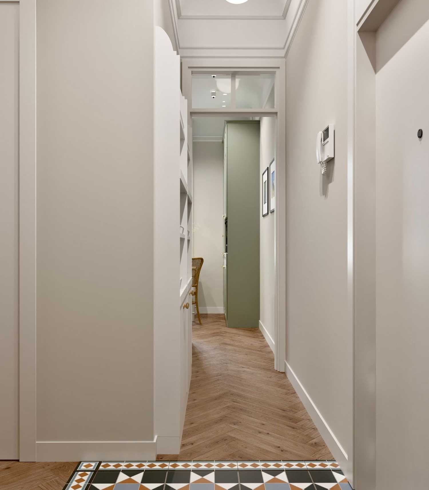 Család otthona régi polgári épületben: nem rontották el minimalizmussal Család otthona régi polgári épületben: nem rontották el minimalizmussal