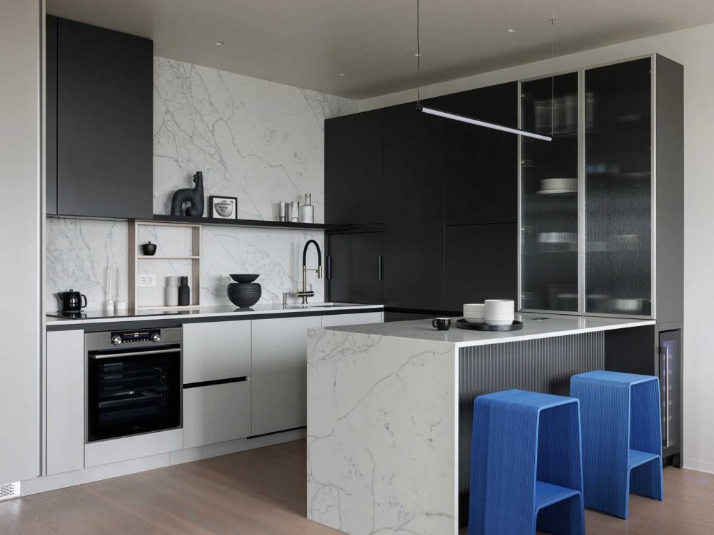 Férfi lakása modern lakóparkban: letisztult minimalista elegancia