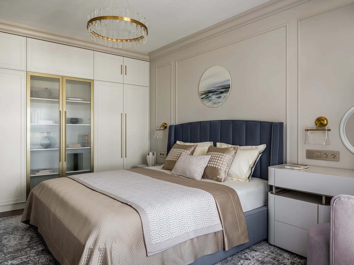 Hogyan fért el egy háromfős család 55 m2-en: időtlen elegancia és funkcionalitás
