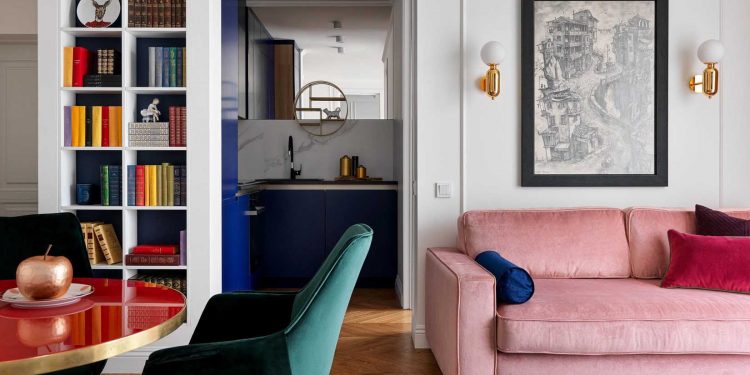 Lakás újjászületése: átalakított tér, kifinomult elegancia izgalmas színvilággal 50 m2-en