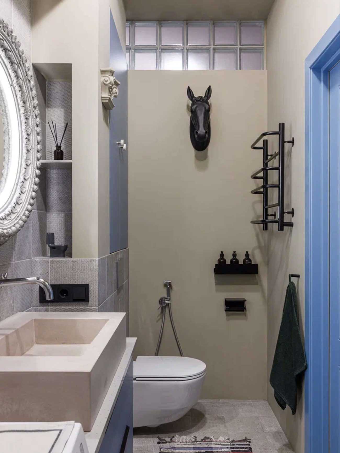 Beton, üvegtégla, nagy belmagasság és érdekes alaprajz 60m2-en Beton, üvegtégla, nagy belmagasság és érdekes alaprajz 60m2-en