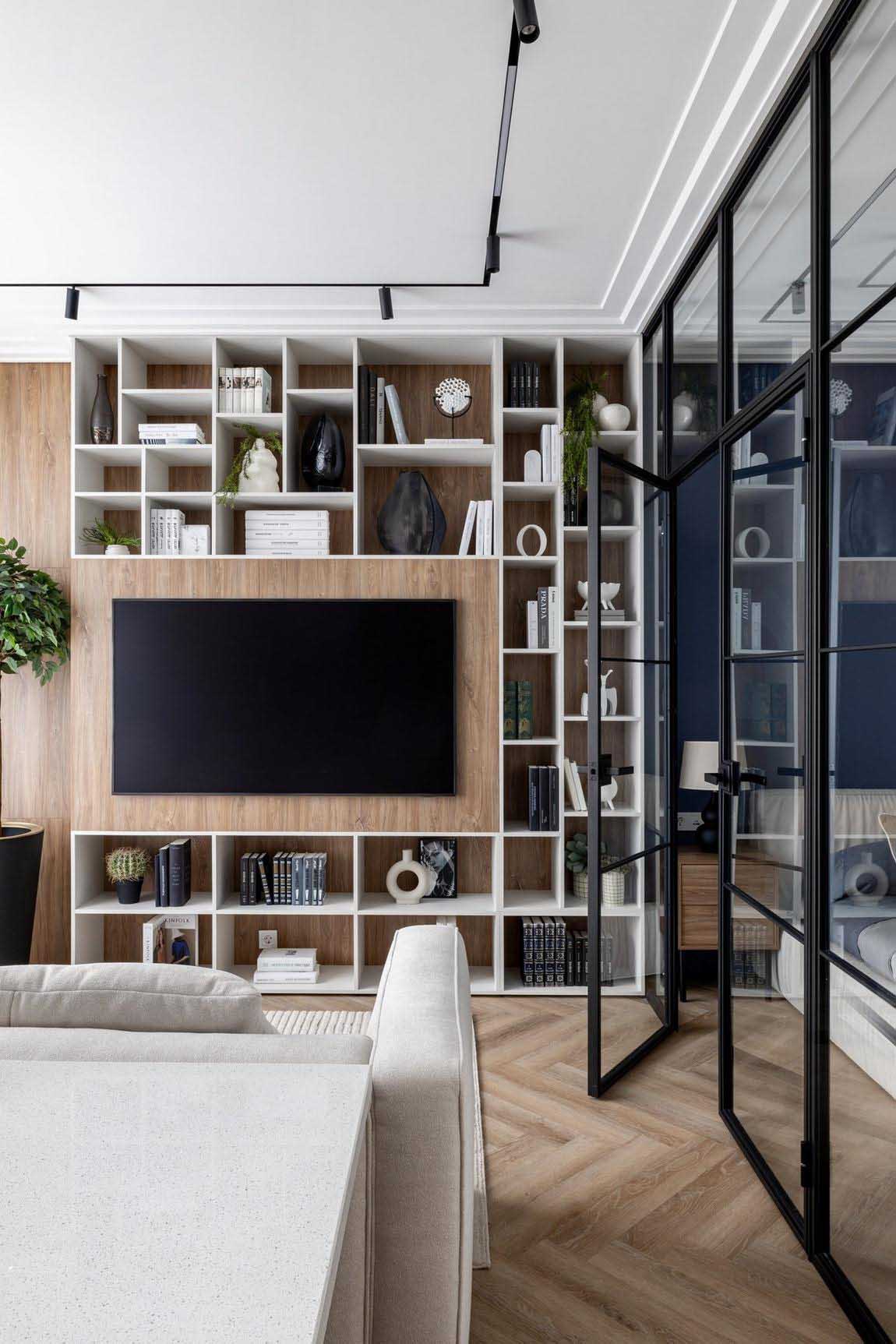 Sok polc, franciás hangulat, divatos színek Sok polc, franciás hangulat, divatos színek