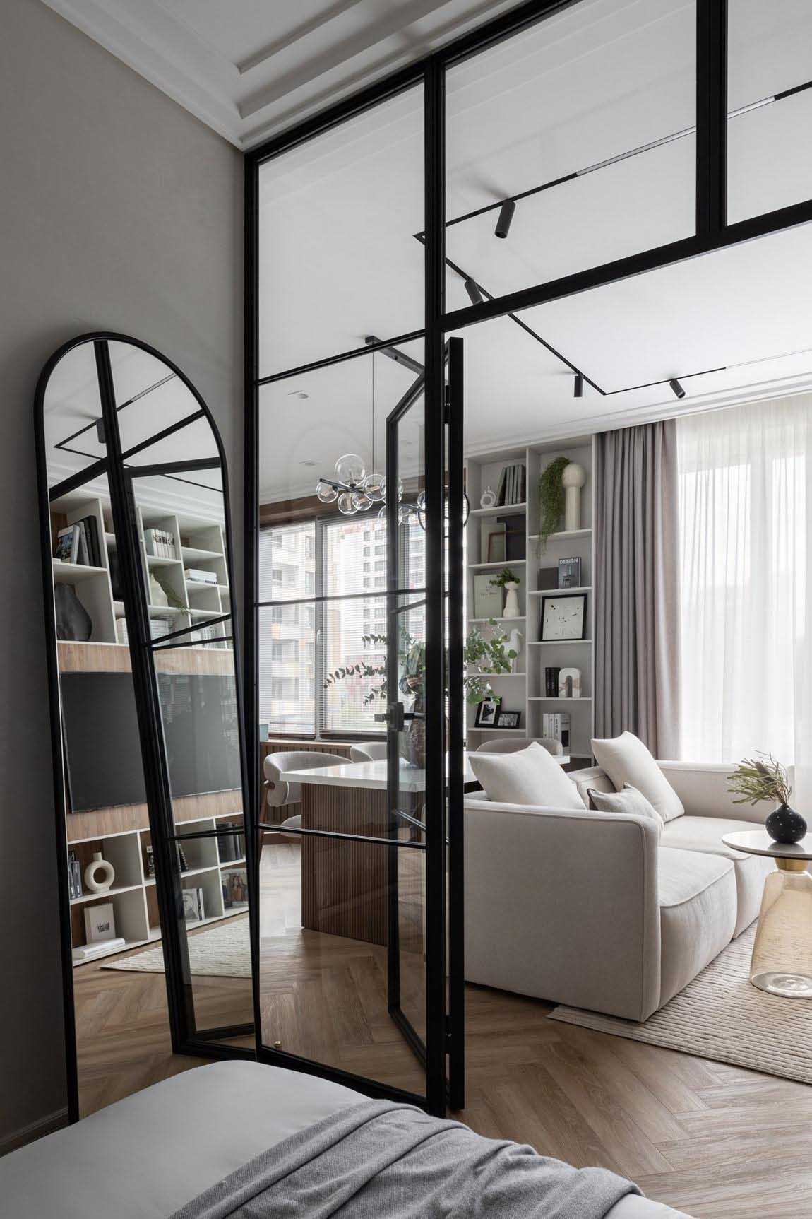 Sok polc, franciás hangulat, divatos színek Sok polc, franciás hangulat, divatos színek