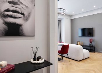 Üzletasszony modern lakása szokatlan konyha kialakítással, 45 m2