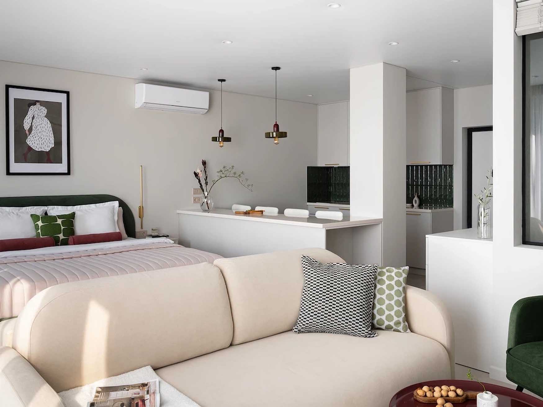 Vízparti lakóparkban, nyaralásokhoz vásárolt 44 m2-es lakás berendezése Vízparti lakóparkban, nyaralásokhoz vásárolt 44 m2-es lakás berendezése