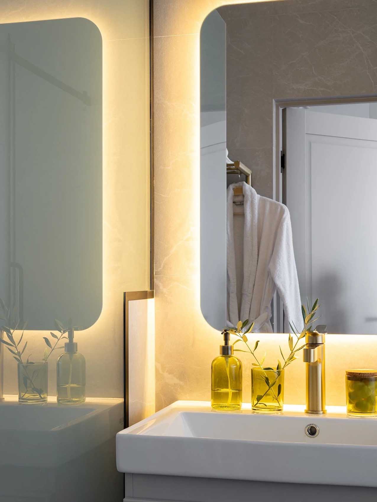 Vízparti lakóparkban, nyaralásokhoz vásárolt 44 m2-es lakás berendezése Vízparti lakóparkban, nyaralásokhoz vásárolt 44 m2-es lakás berendezése