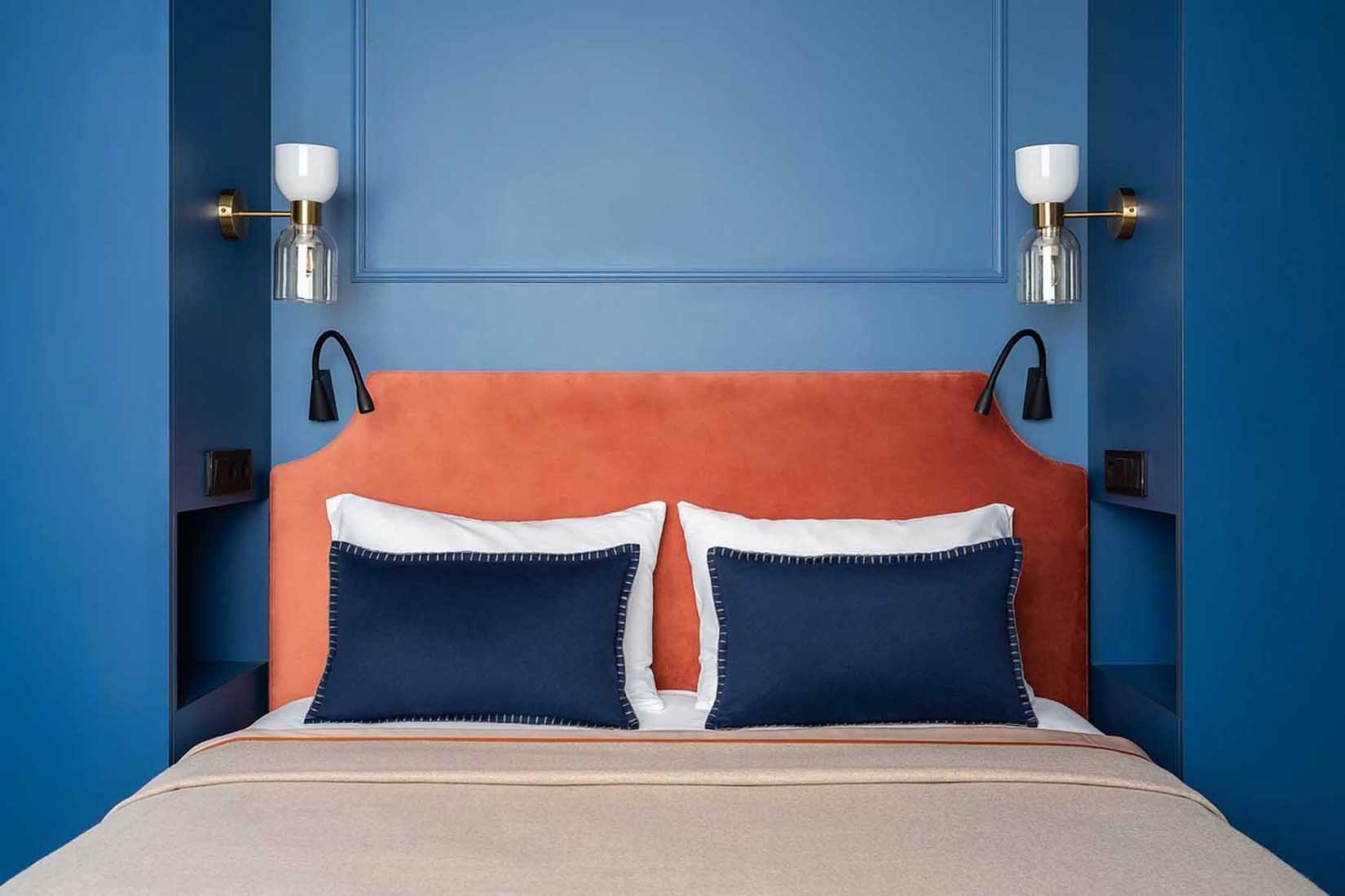 Hálószoba szín: Kék és Narancs