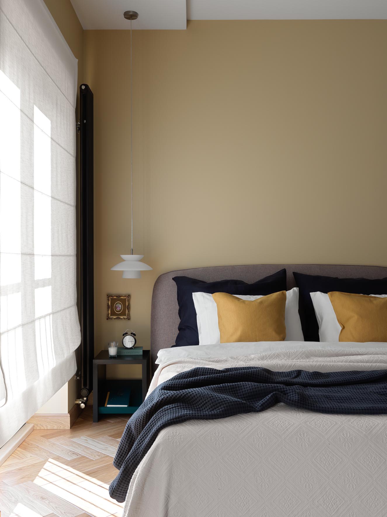 Hálószoba szín: Meleg Okker és Mustár