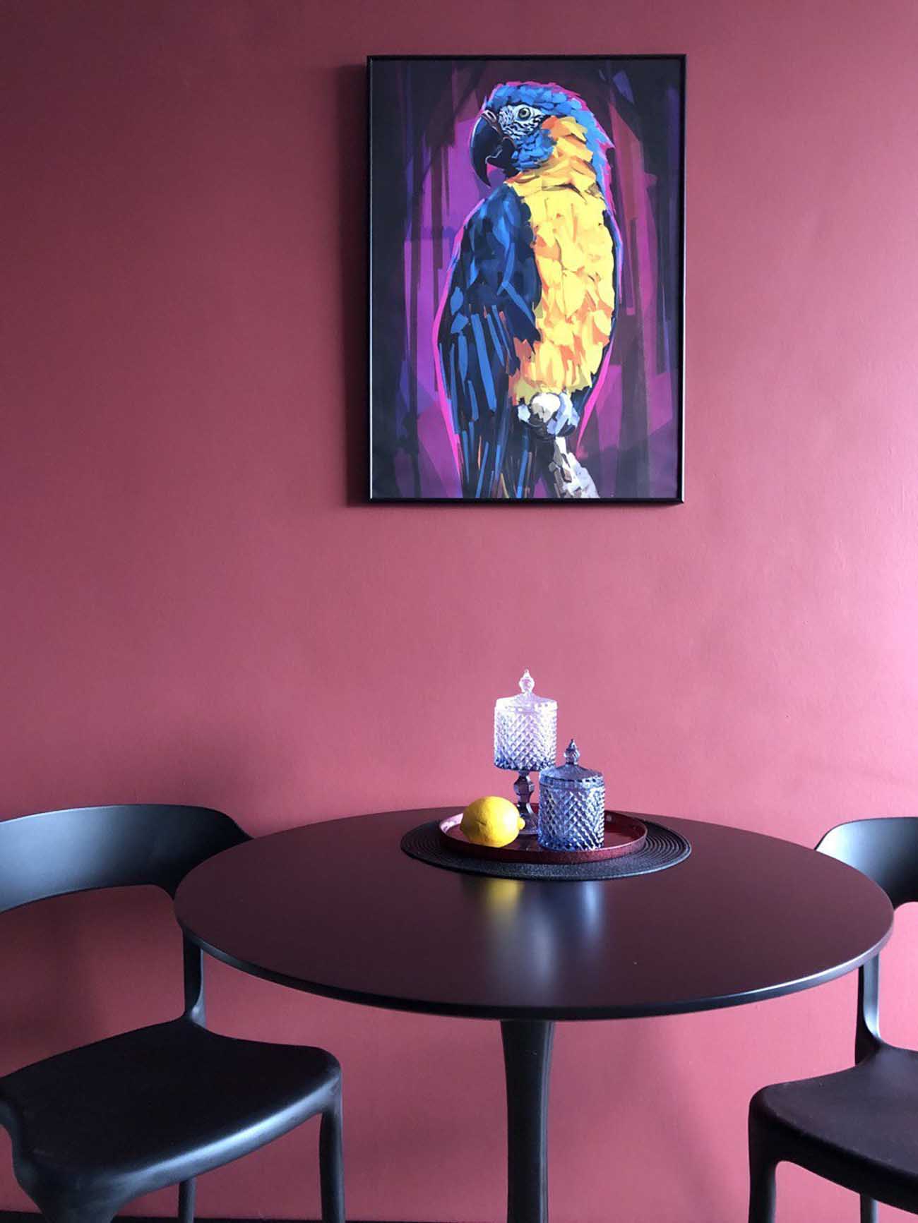 21 m2-es garzon átalakulása betondobozból színes kis otthonná