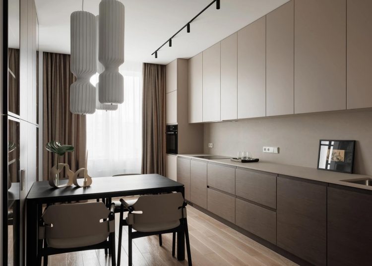 Elegáns, letisztult enteriőr semleges színvilággal 75m2-en