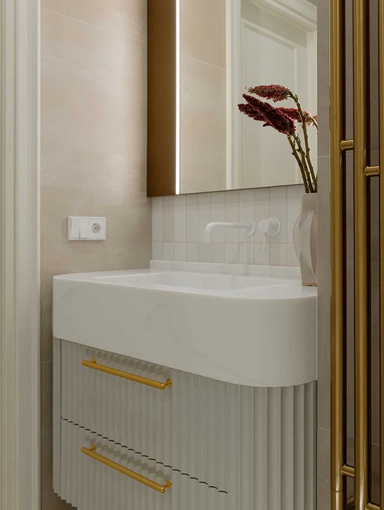 Férfi lakása, hölgyek otthonára jellemző könnyedség és melegség 41 m2-en Férfi lakása, hölgyek otthonára jellemző könnyedség és melegség 41 m2-en