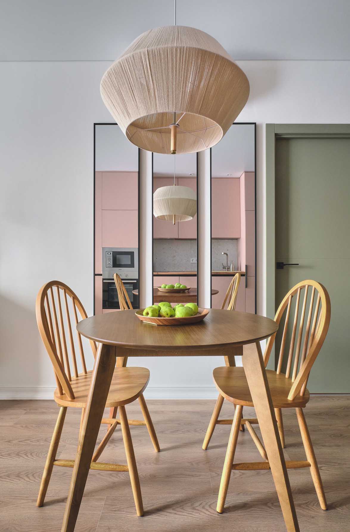 Gyors felújítás és berendezés költséghatékony megoldásokkal, 42 m2-en Gyors felújítás és berendezés költséghatékony megoldásokkal, 42 m2-en