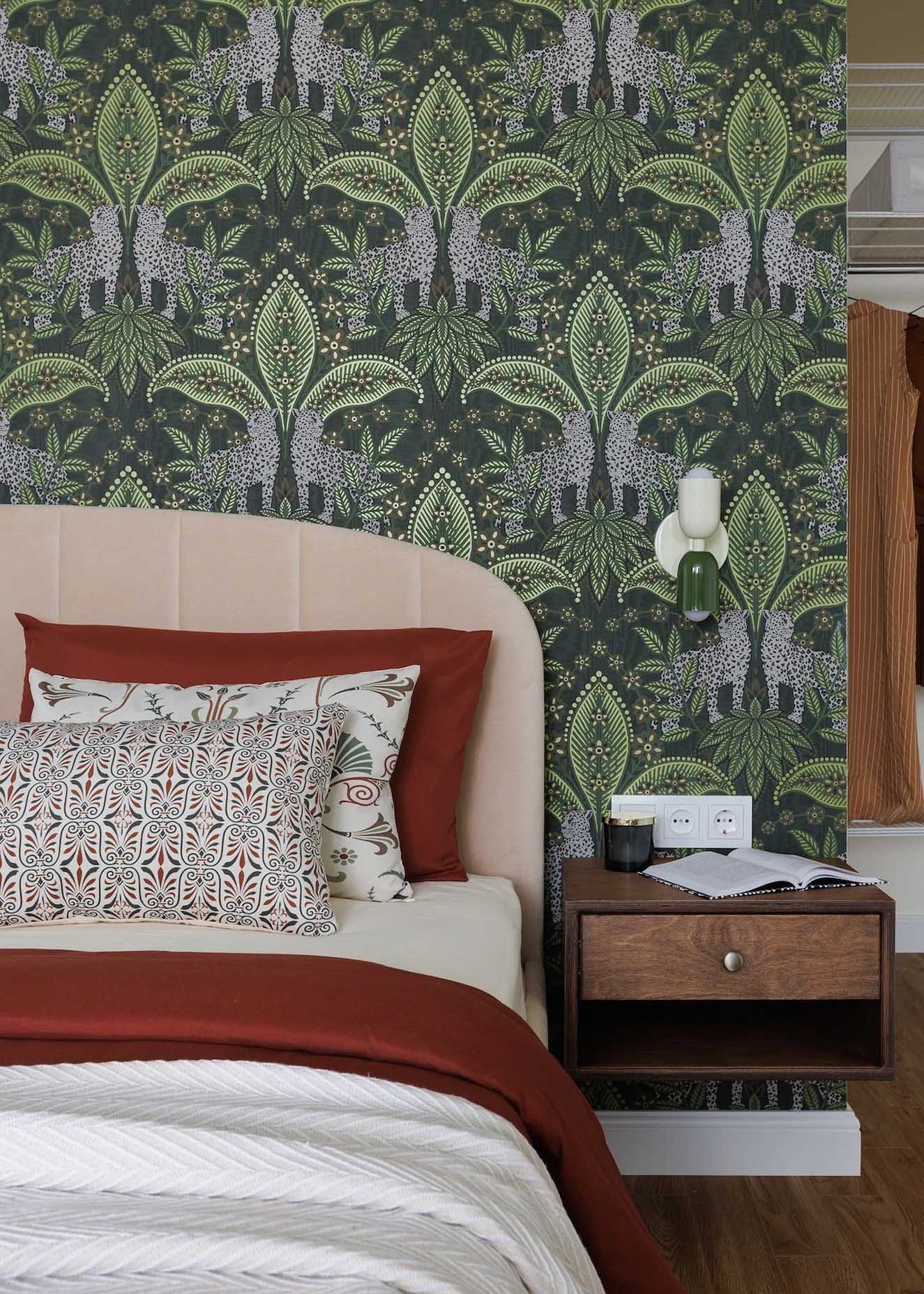 Hálószoba mögé rejtett gardróbhelyiség és tágasság 39 m2-es lakásban