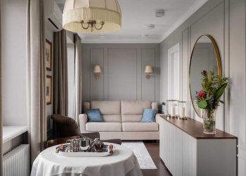 Időtlen elegancia férfi 48 m2-es lakásában: meleg szürke-bézs árnyalatok