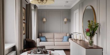 Időtlen elegancia férfi 48 m2-es lakásában: meleg szürke-bézs árnyalatok