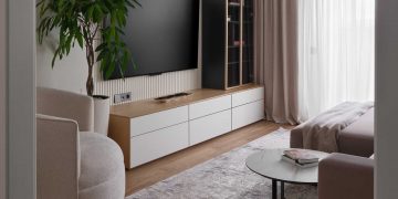 Így lett szuper kényelmes és jól felszerelt a már nagyon elavult, 61 m2-es lakás