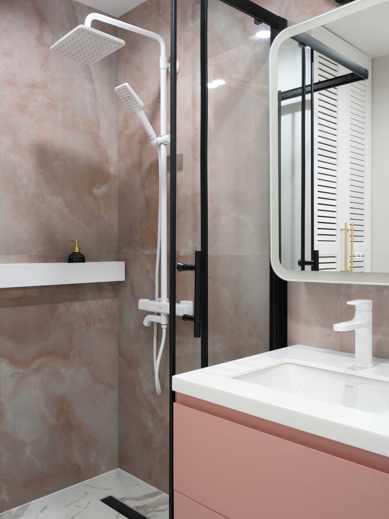 Így lett szuper kényelmes és jól felszerelt a már nagyon elavult, 61 m2-es lakás Így lett szuper kényelmes és jól felszerelt a már nagyon elavult, 61 m2-es lakás