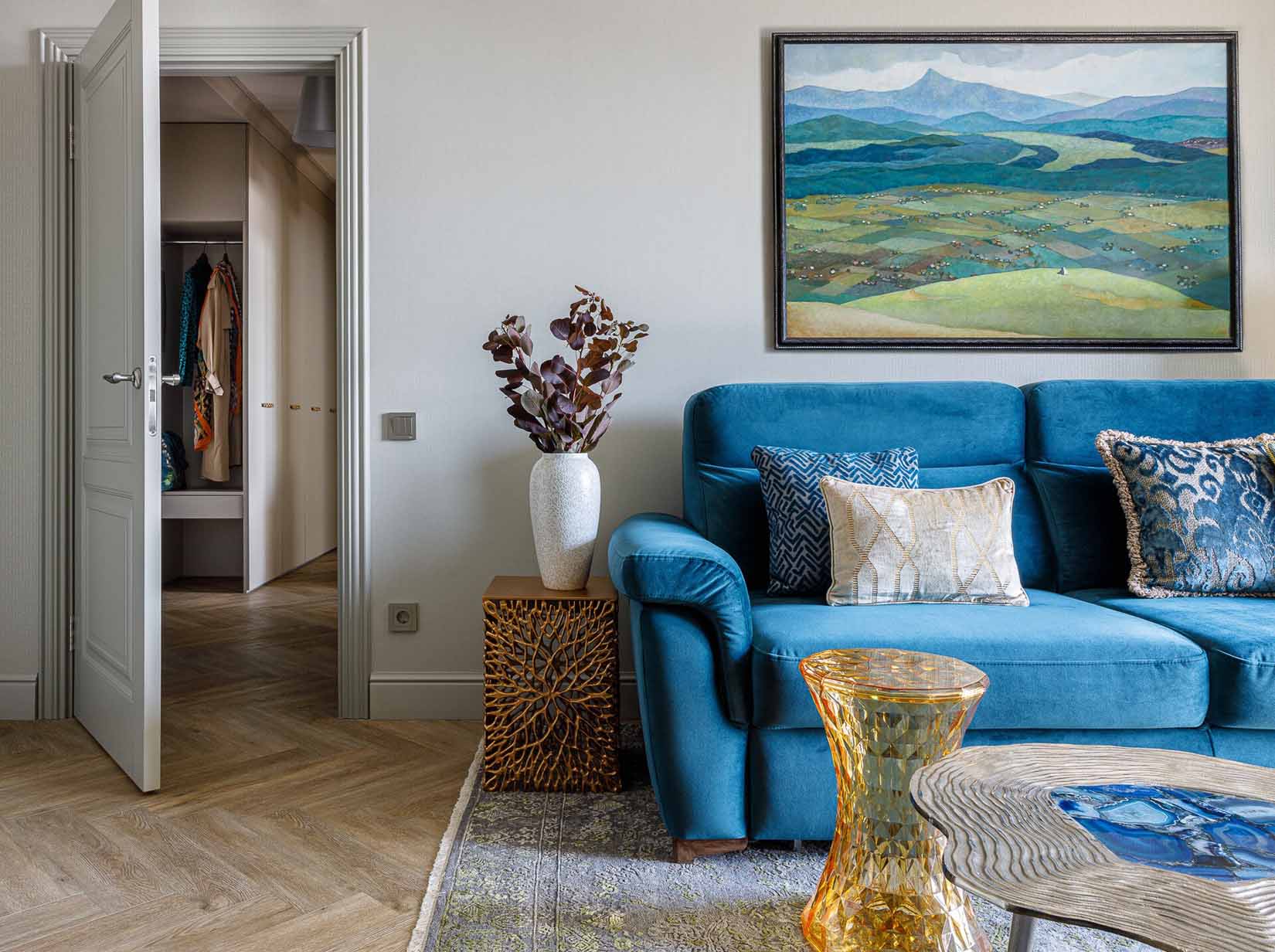 Hogyan rendezett be kétszobás lakást a négyfős család: 64 m2 Hogyan rendezett be kétszobás lakást a négyfős család: 64 m2