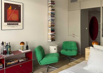 Kis lakás szokatlan és egyedi ágy kialakítással