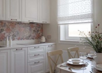 Amikor a konyhai hátfal öltöztet