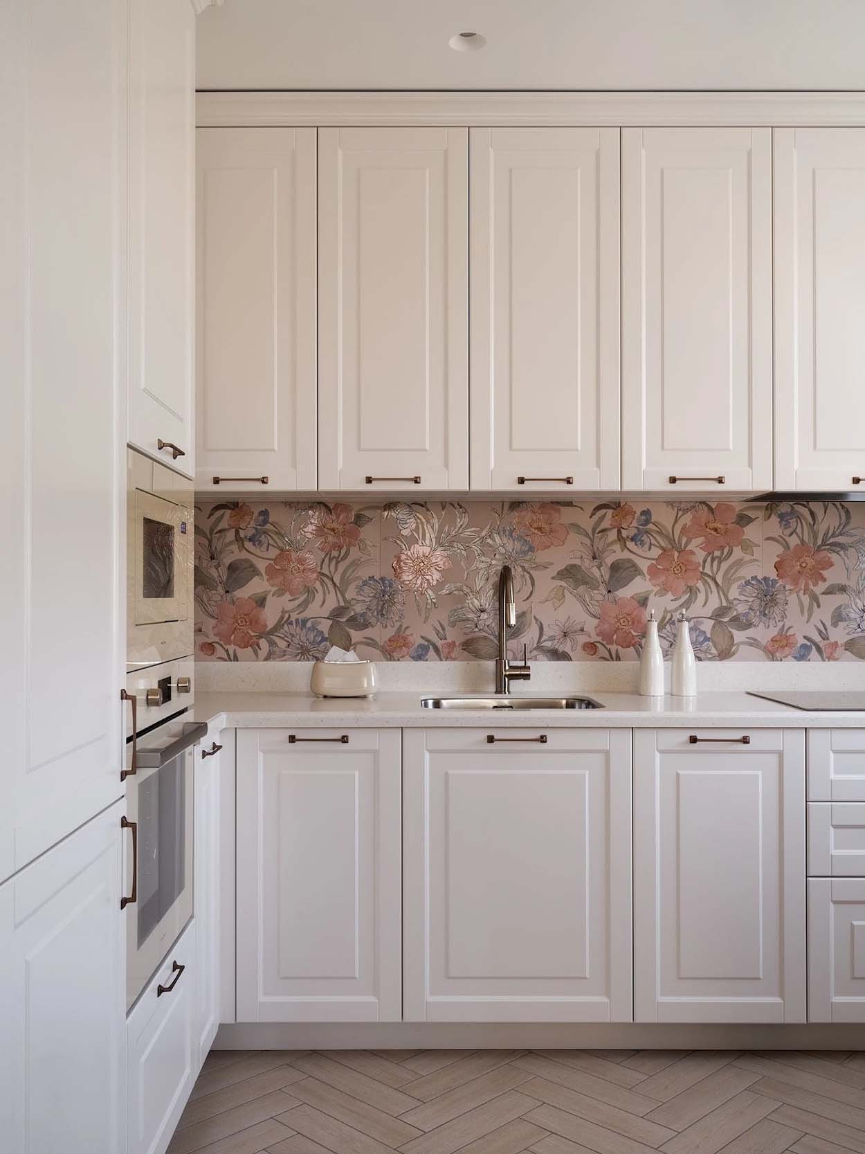 Amikor a konyhai hátfal öltöztet Amikor a konyhai hátfal öltöztet