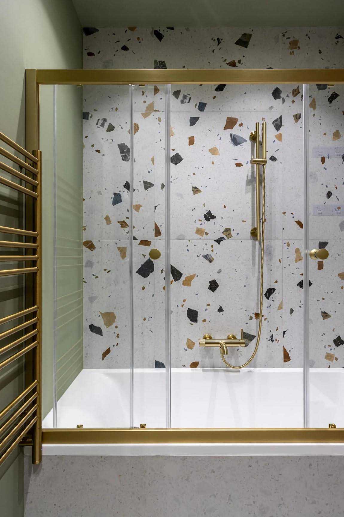 A lányuk jövőbeni otthonát rendezte be a házaspár: A pisztácia hűvös eleganciája 46 m2-en A lányuk jövőbeni otthonát rendezte be a házaspár: A pisztácia hűvös eleganciája 46 m2-en