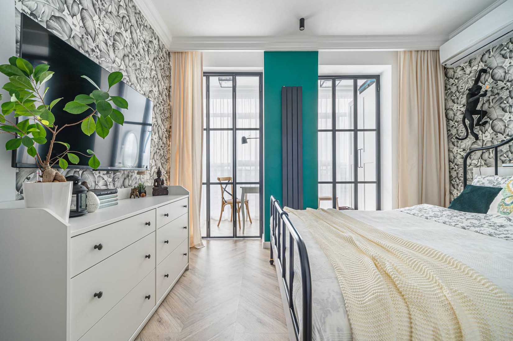 Funkcionalitás praktikus térszervezéssel és frissesség zöld árnyalatokkal Funkcionalitás praktikus térszervezéssel és frissesség zöld árnyalatokkal