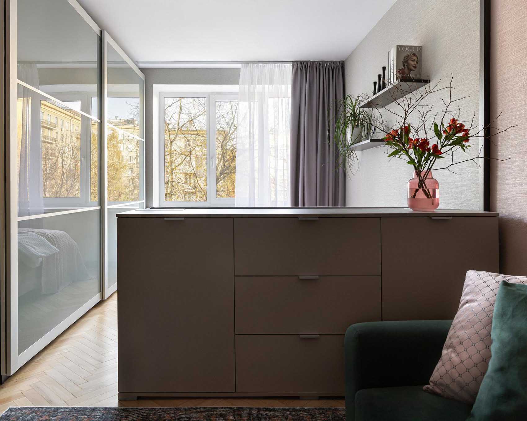 Színek és költséghatékony megoldások: felújítás 47 m2-en Színek és költséghatékony megoldások: felújítás 47 m2-en