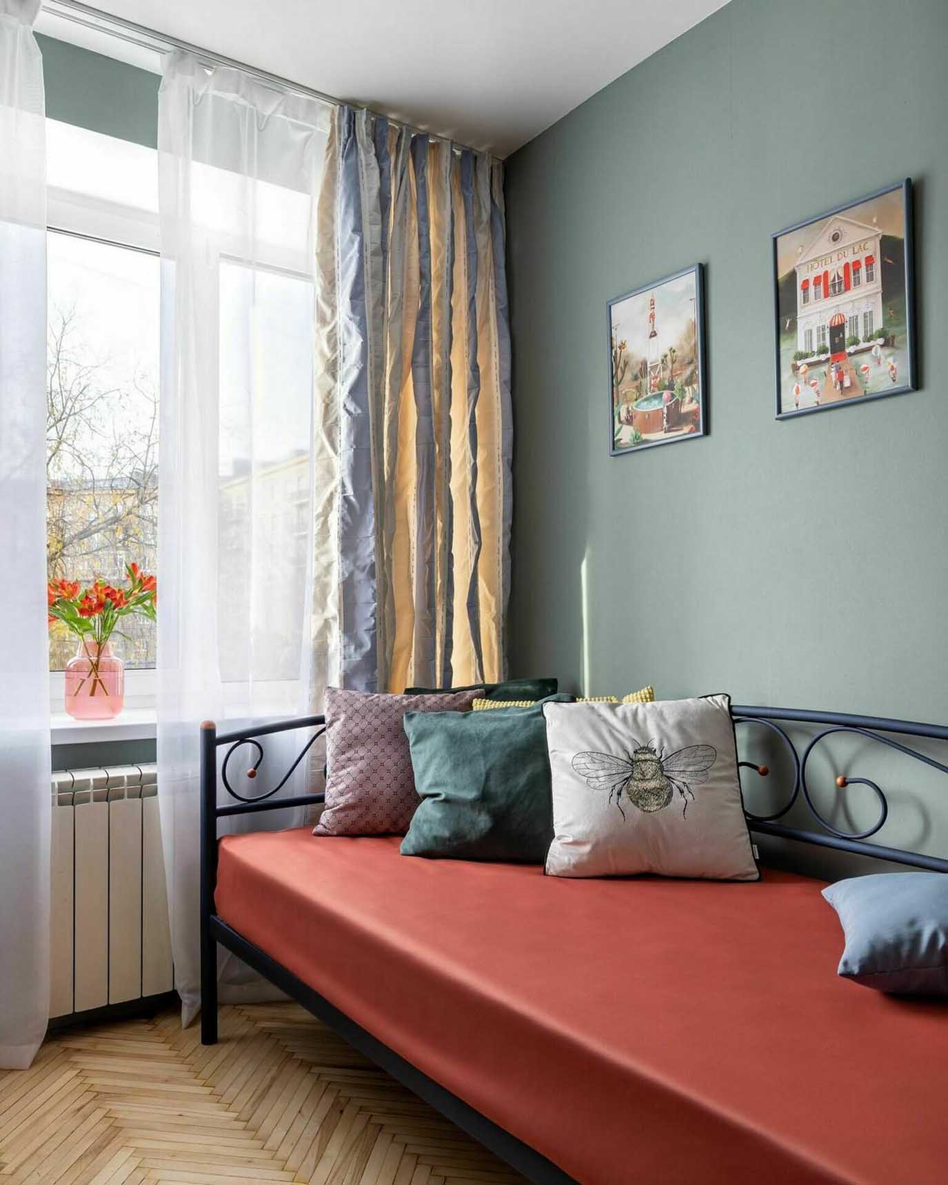 Színek és költséghatékony megoldások: felújítás 47 m2-en Színek és költséghatékony megoldások: felújítás 47 m2-en