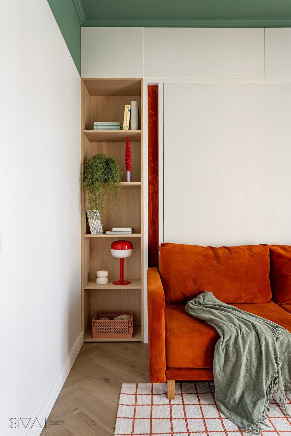 50 m2-en kisgyermekes család: színes mennyezetek, okos zónázás 50 m2-en kisgyermekes család: színes mennyezetek, okos zónázás