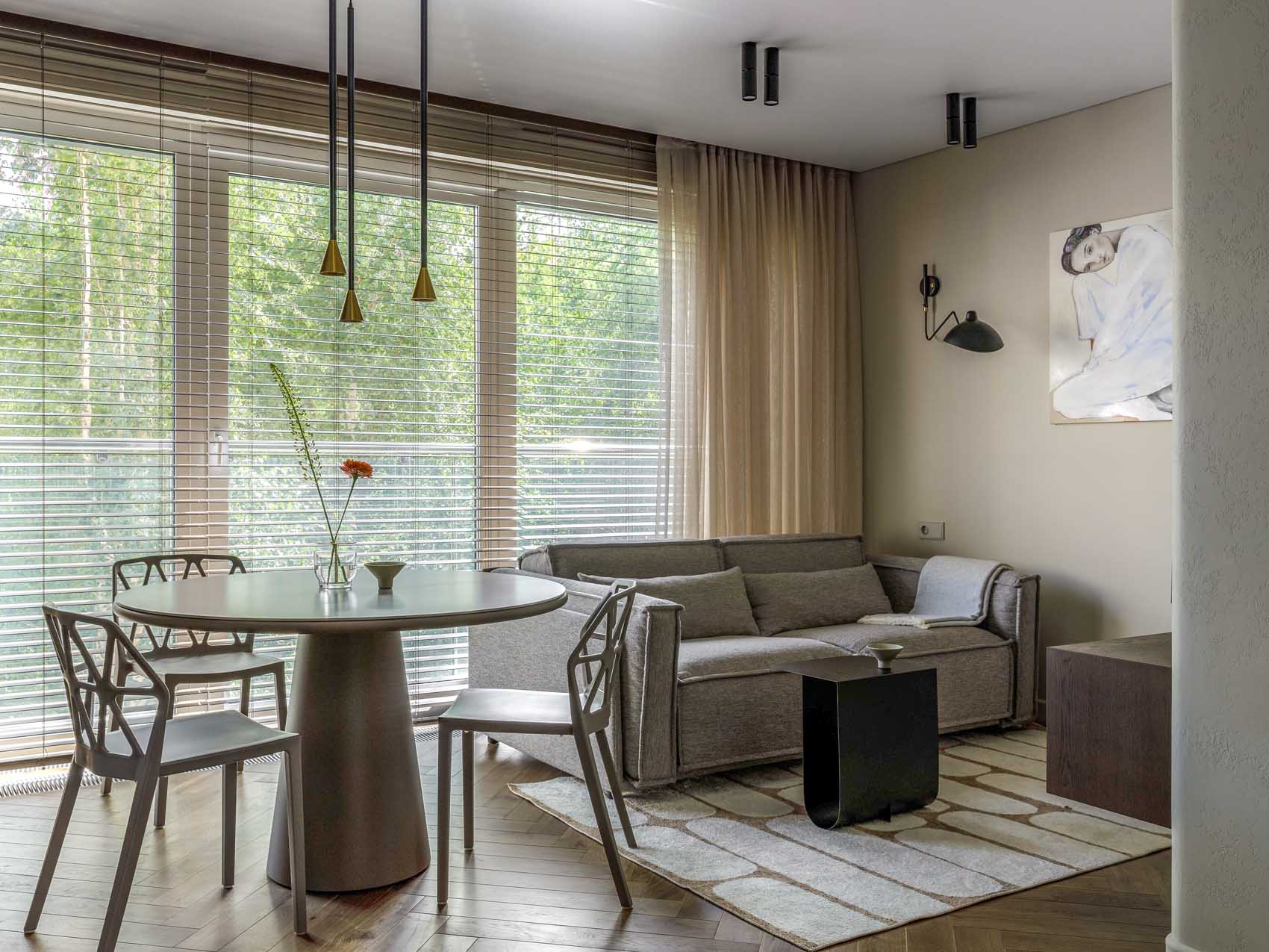 Szülők rendezték be lányuknak a 42m2-es lakást Szülők rendezték be lányuknak a 42m2-es lakást