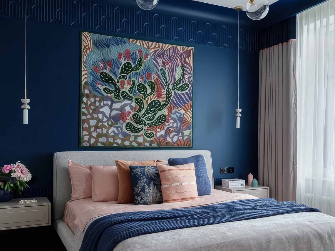 Bátor színhasználat, logikus térszervezés, karakteres dekoráció