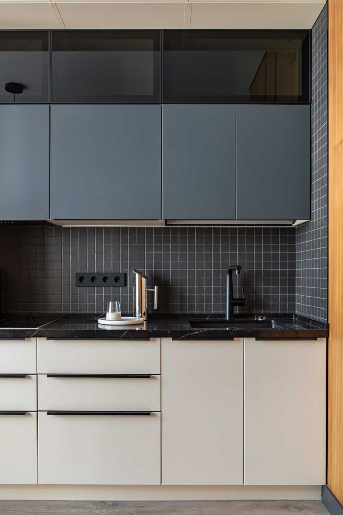 Bauhaus stílusjegyek, hűvös tónusok és élénk kontrasztok Bauhaus stílusjegyek, hűvös tónusok és élénk kontrasztok