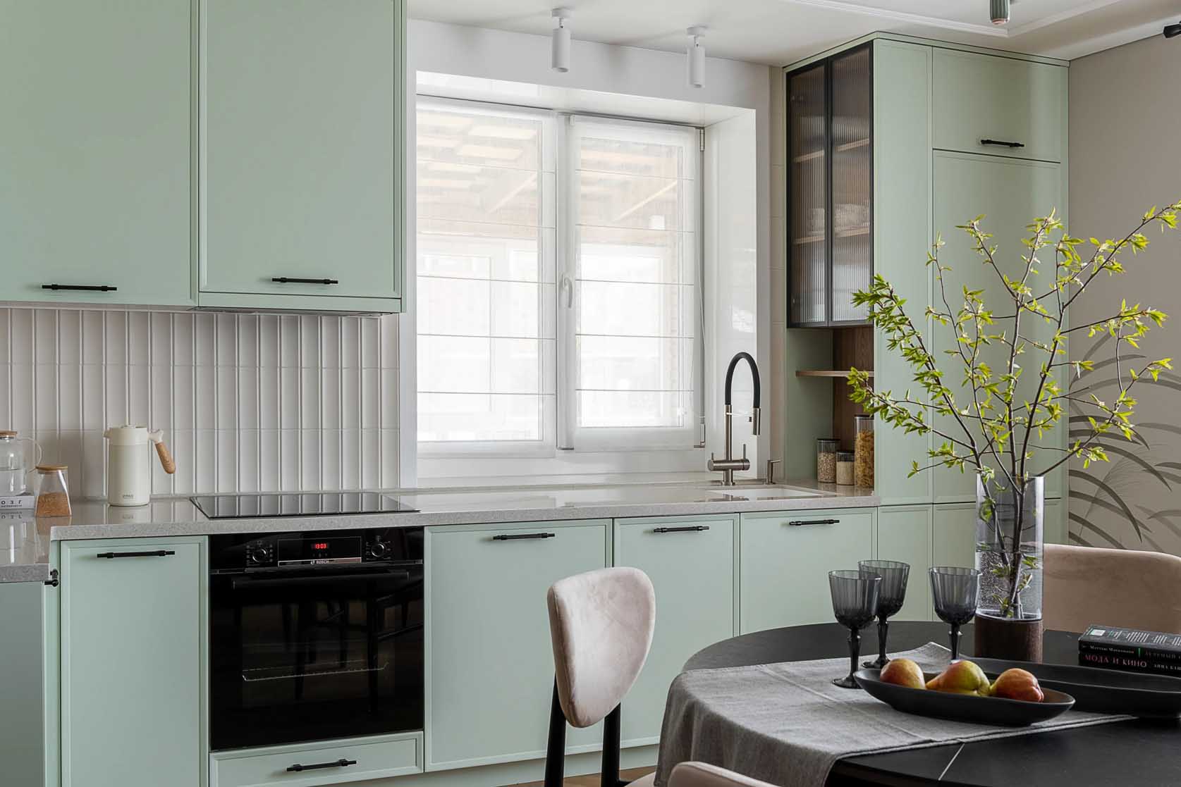 Kis egyszintes családi ház modern, otthonos berendezése: Kis egyszintes családi ház modern, otthonos berendezése: