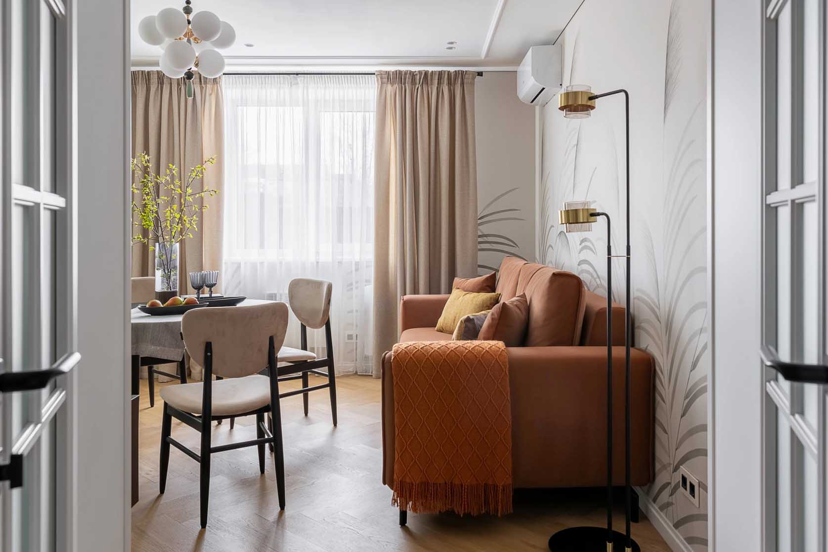 Kis egyszintes családi ház modern, otthonos berendezése: Kis egyszintes családi ház modern, otthonos berendezése: