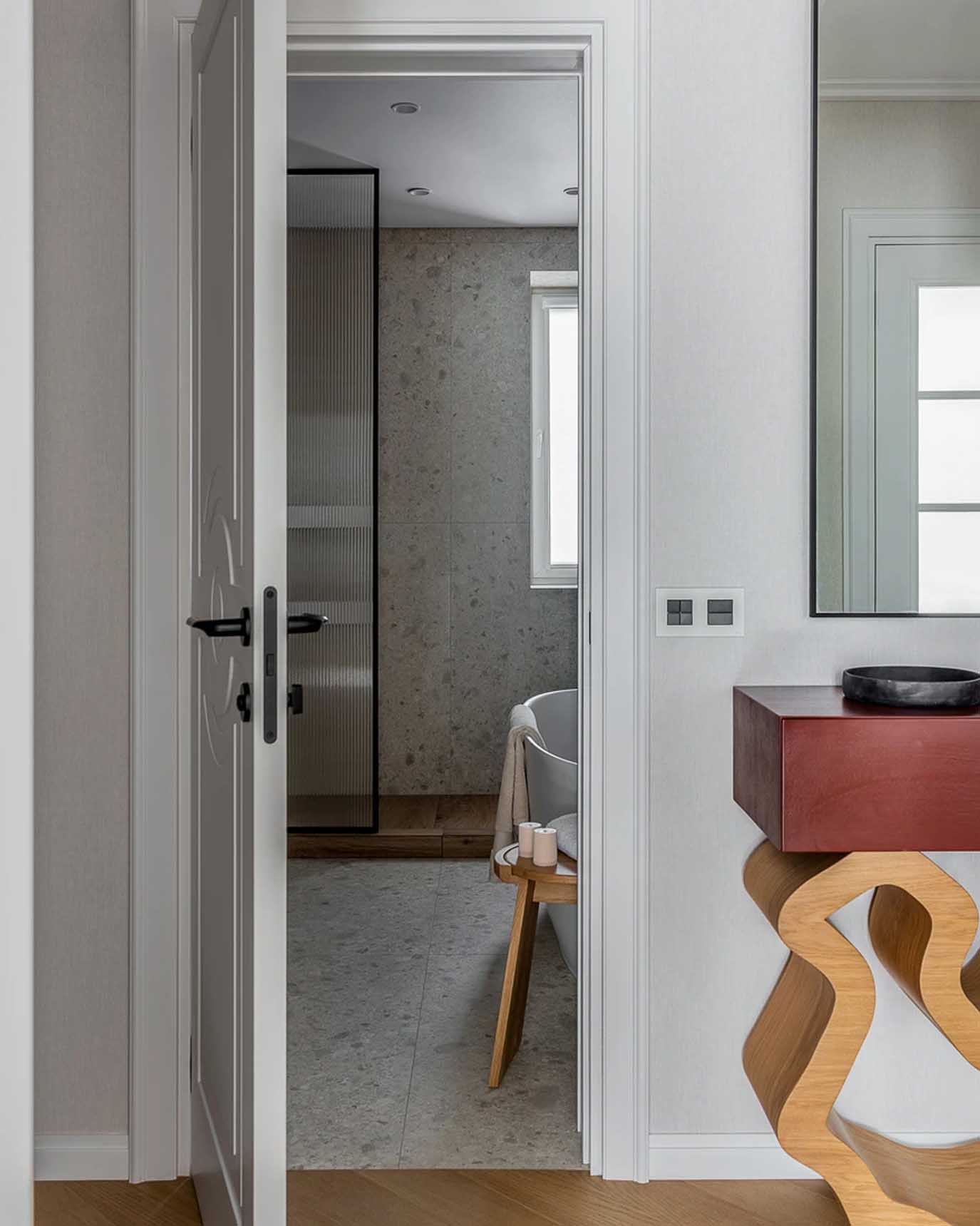 Kis egyszintes családi ház modern, otthonos berendezése: Kis egyszintes családi ház modern, otthonos berendezése: