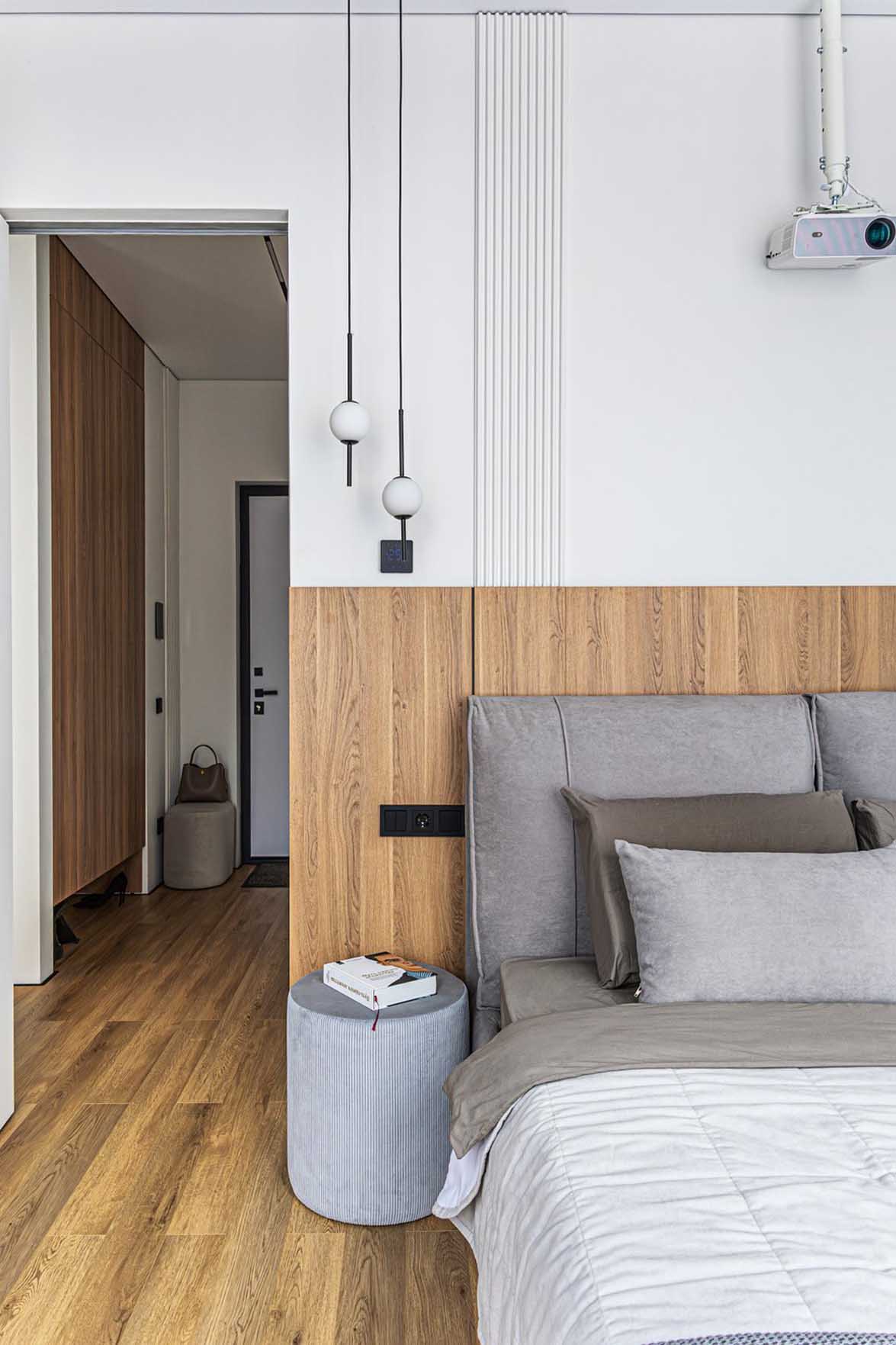 Elegáns szálloda minimalista stílusában berendezett lakás