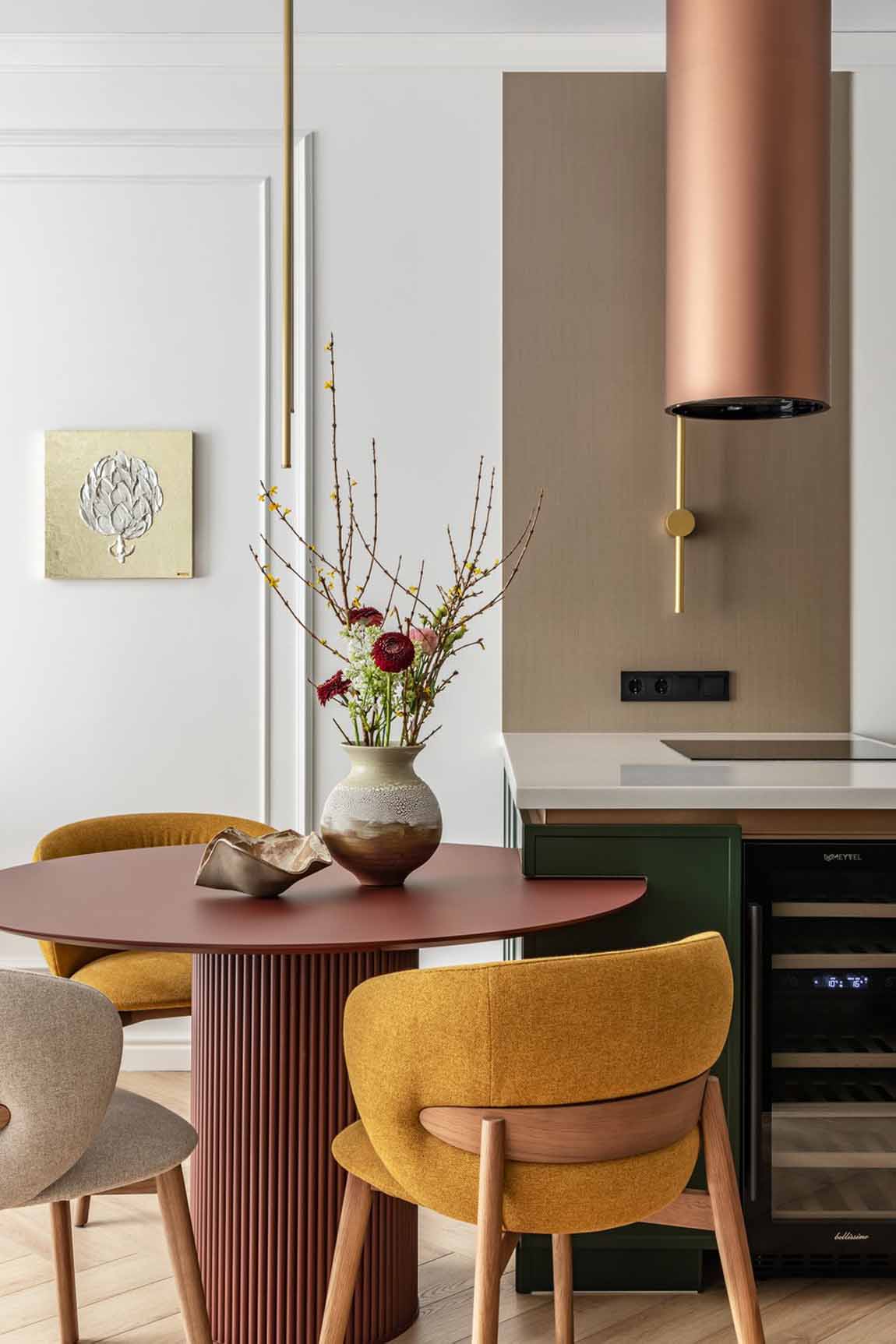 Klasszikus alapok és színes harmónia 78 m2-en Klasszikus alapok és színes harmónia 78 m2-en