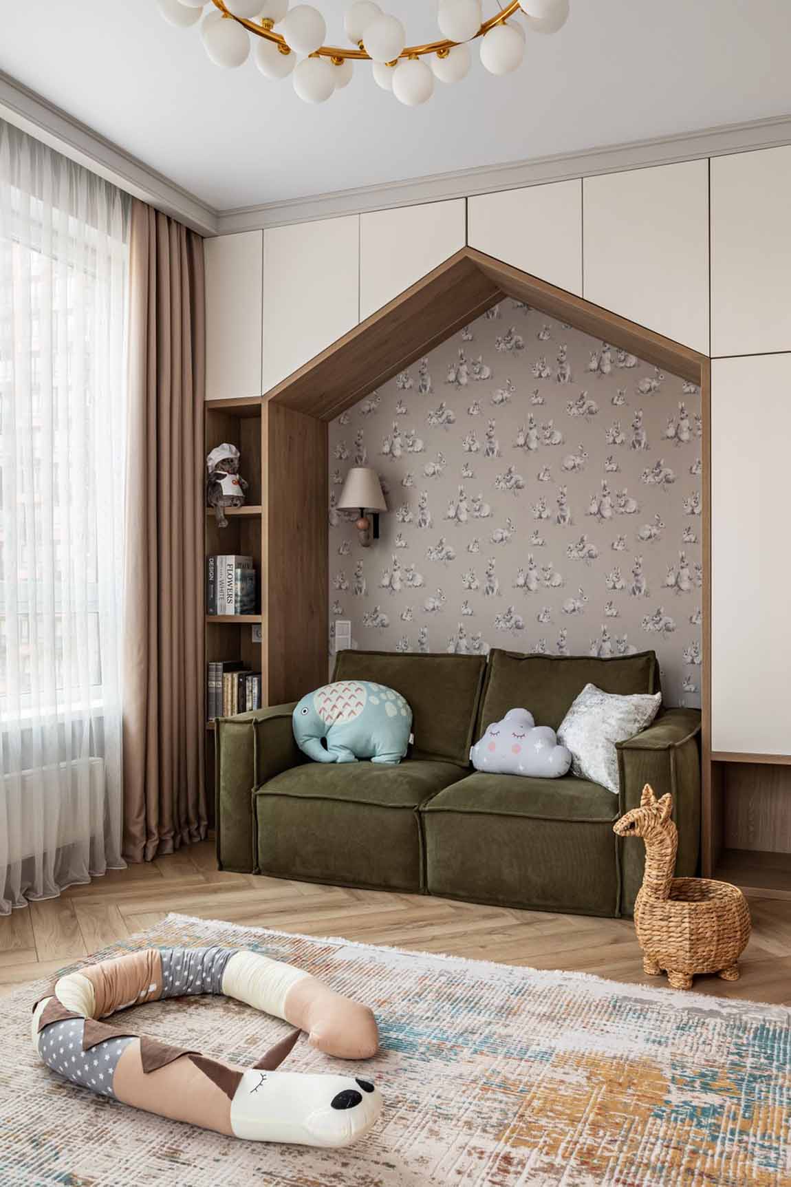 Klasszikus alapok és színes harmónia 78 m2-en Klasszikus alapok és színes harmónia 78 m2-en