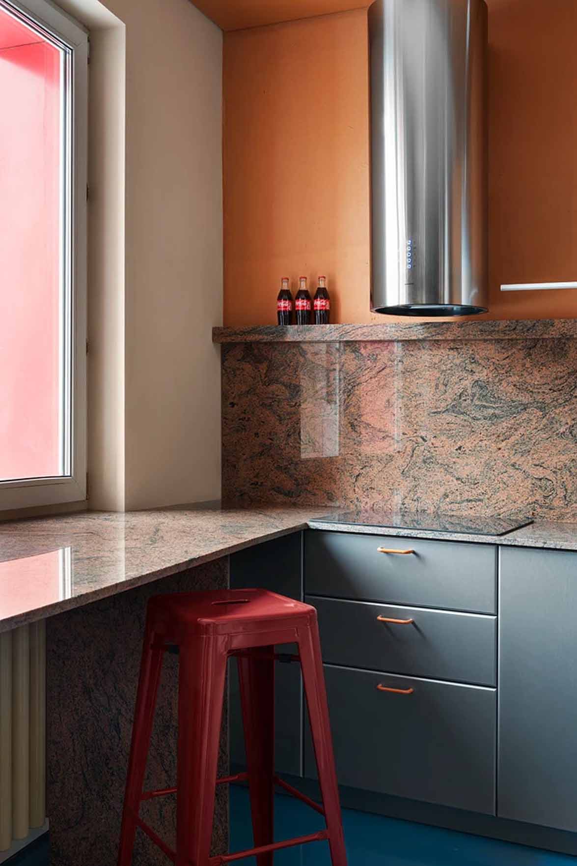 Merész színek, ötletes térszervezés 48 m2-en Merész színek, ötletes térszervezés 48 m2-en