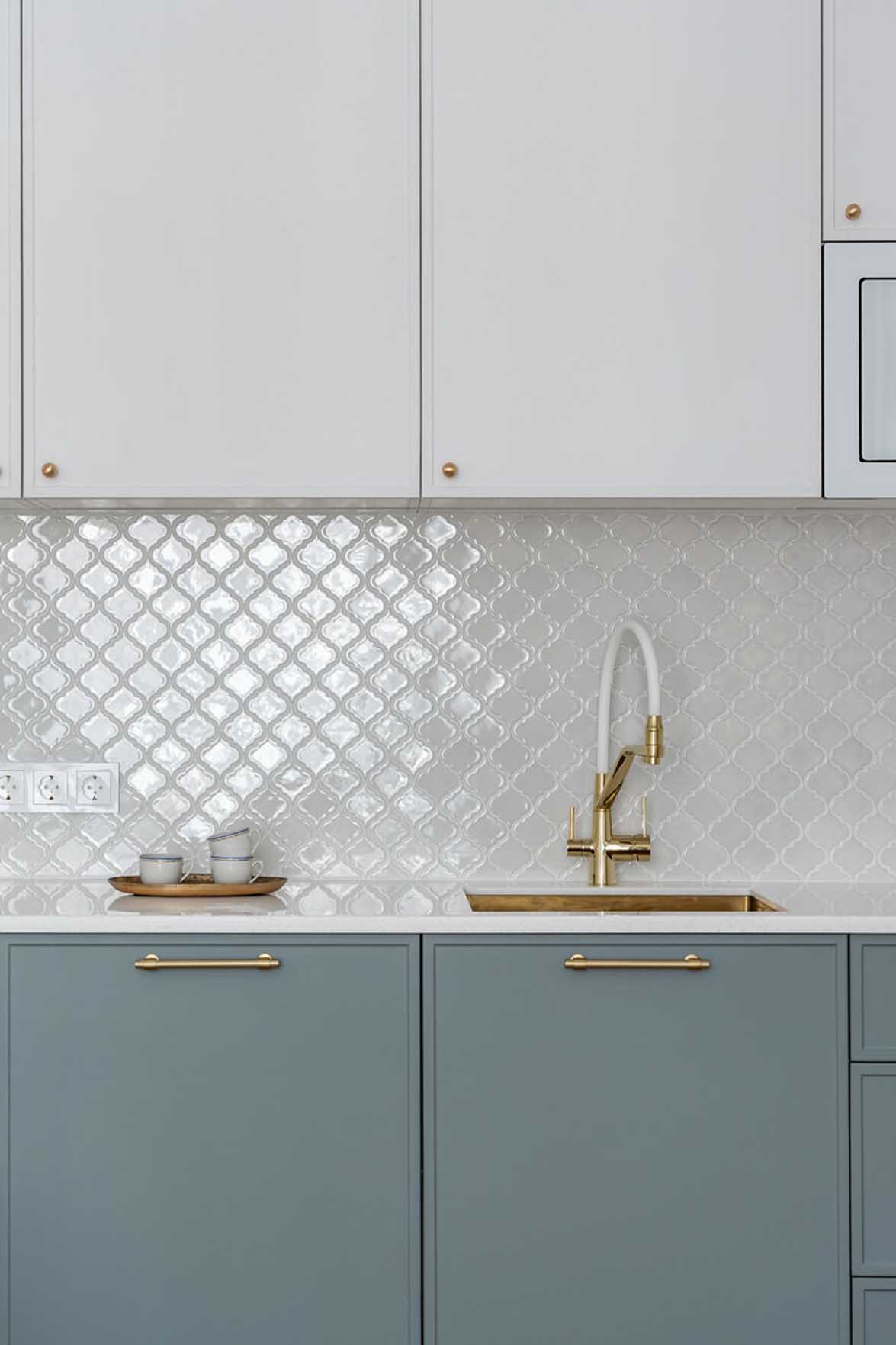 Romantikus részletekkel finomított minimalizmus Romantikus részletekkel finomított minimalizmus