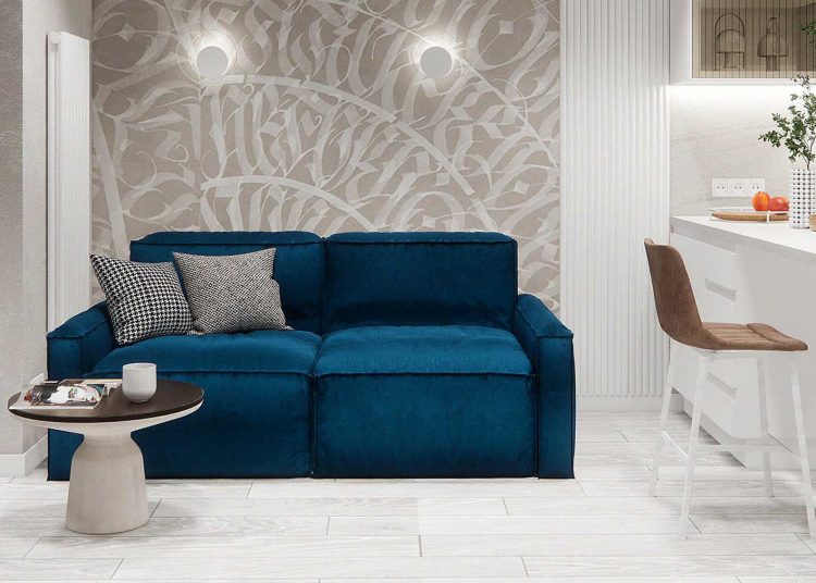 Modern otthon semleges színpalettával és tengerkék kiegészítőkkel