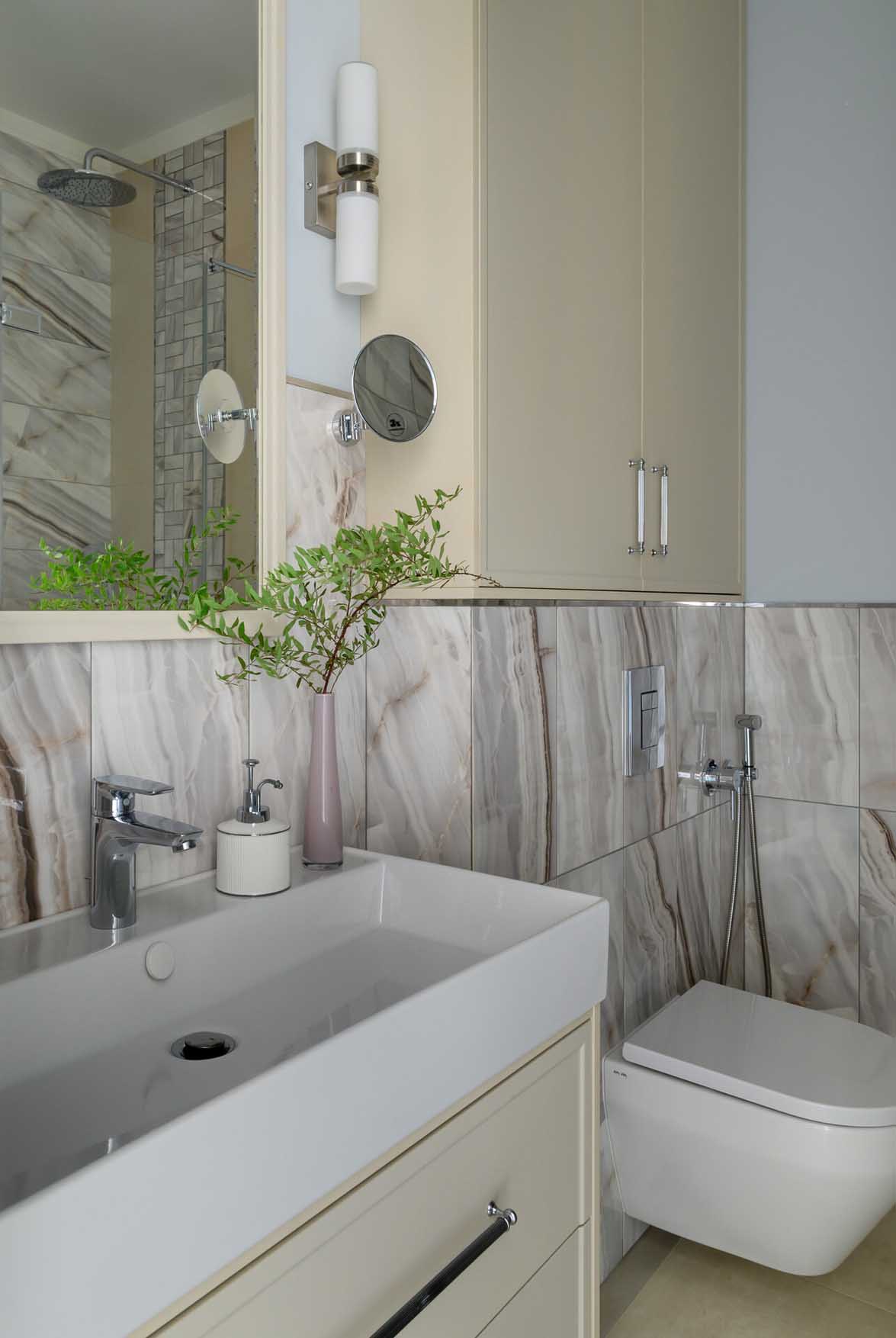 Elegáns neoklasszikus otthon 50 m2-en parafa padlóval Elegáns neoklasszikus otthon 50 m2-en parafa padlóval